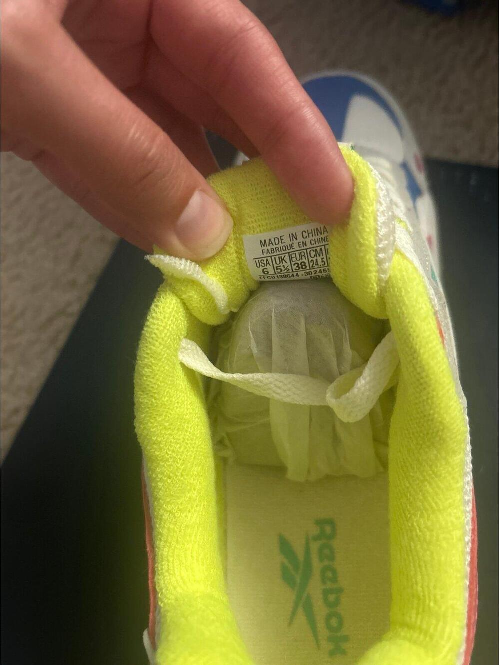 C300 Reebok shoes girls size 6 colorfull fun new - Picture 5 of 5